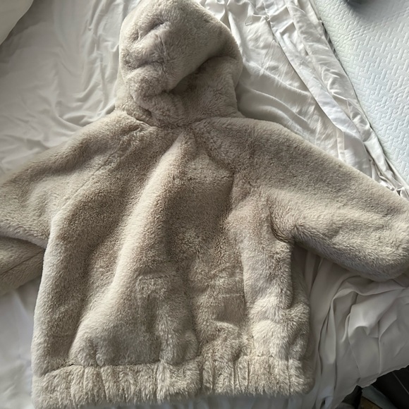 Zara Kids Faux Fur Jacket - Picture 2 of 2